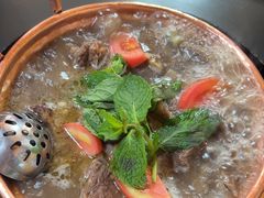 -银同牦牛肉火锅