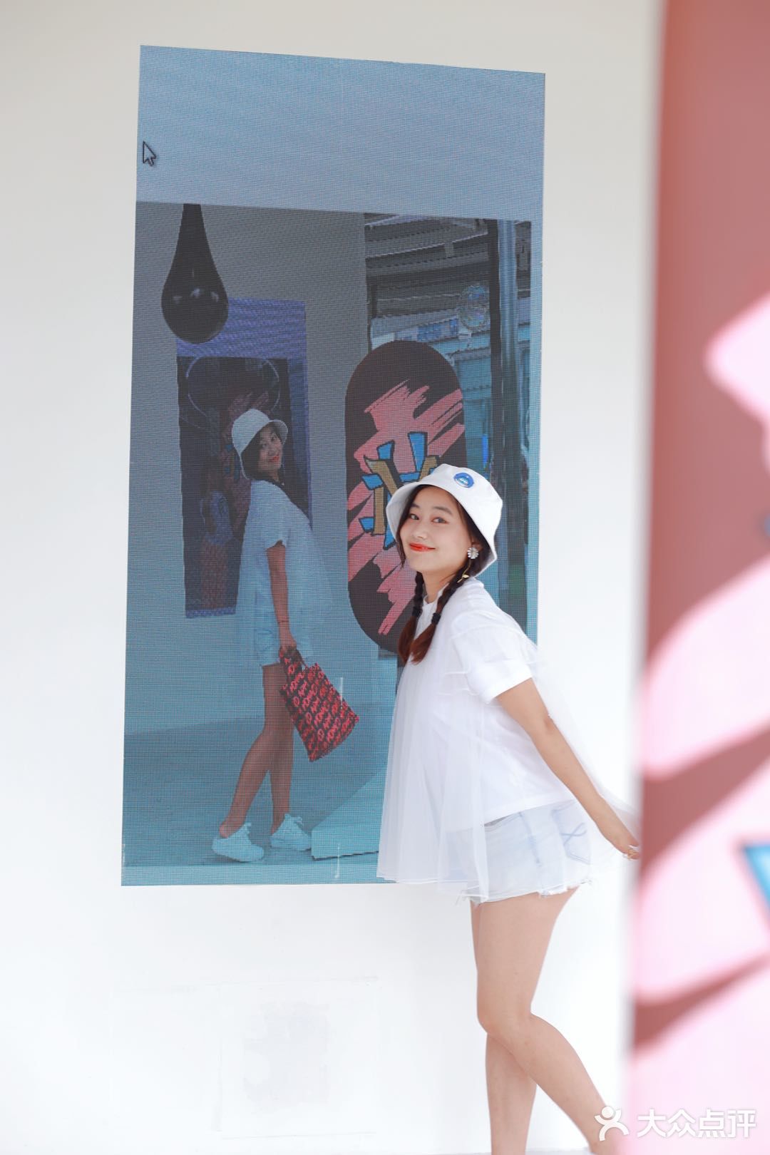 成都出现涂鸦冰淇淋🍨打卡井宝同款梦龙欢愉特展