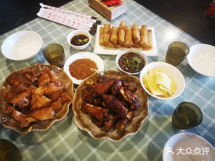 龙翔小猪脚(龙头街店)图片