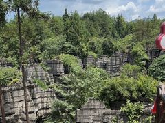 -梭布垭石林景区