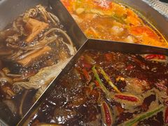 -廖掌柜·重庆鲜货火锅(上海首店)