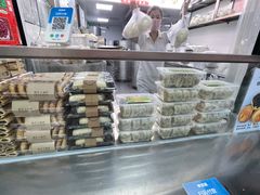 面包甜点陈列柜-天泽祥·鼓楼馒头(鼓楼店)