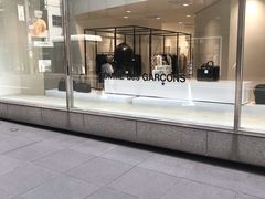 -川久保玲(大阪店)