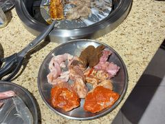 -姜胖胖韩式自助烤肉(光明万达店)