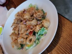 炸什锦海鲜沙拉-Mercato莫卡多露台餐厅与酒吧(K11店)