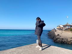 -Cafe Aewol Monsant