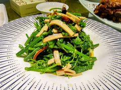 -鼎记酒楼(雁南一路店)