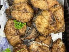 大连经典熏鱼-连鹭海鲜·海肠捞饭·海胆饭(星海店)