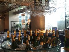 -AZUR聚(香格里拉饭店)