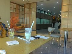 -洄归山也·高空C位湖景下午茶(东方之门店)