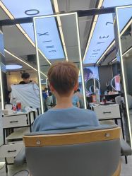 -藤野造型烫发染发