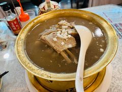 -汗腾格里·风味餐厅(新疆驻京办店)