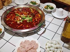 -蛙一刀·麻椒鱼火锅(金仙桥店)
