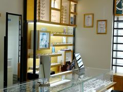 -LOGO眼镜·蔡司品牌折扣店(龙华清湖店)