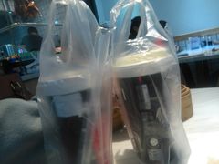 -沪上阿姨·精选茶饮(烟台万达广场店)