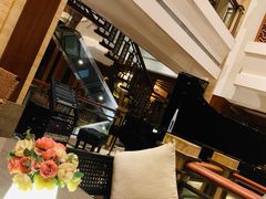 -浅深休闲酒店-停车场