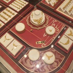 -粤豪珠宝(贝丽北路店)