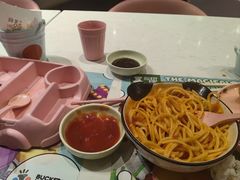 -水桶王国主题餐厅·聚会·生日派对·亲子活动·家庭套餐(亚龙湾希尔顿店)