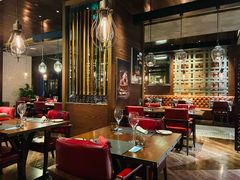 -恰餐厅及酒吧 CHAR Bar & Grill (北京丽都皇冠假日店)