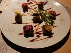 -穹六人间 people 6(岳阳路店)