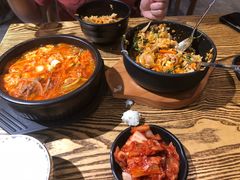 -吴草鸡爪오초닭발韩食堂(融恒盈嘉中心店)