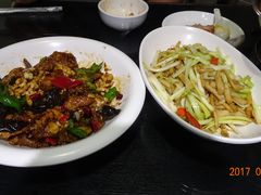 -刘胖子家常菜·蹄花焖藕(中南店)