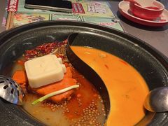 -生活如沸·顺德水牛奶火锅(大学路店)