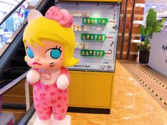-王府井百货熙地港店