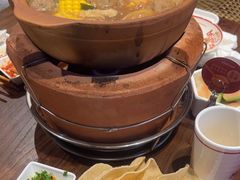 -阿润打边炉·鲜切鸡煲(华漕店)