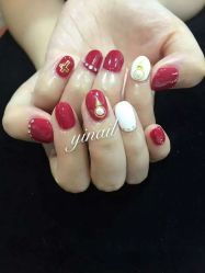 -逸日式美甲美睫工作室