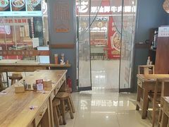 -湘人龙记老长沙米粉(鸟巢店)