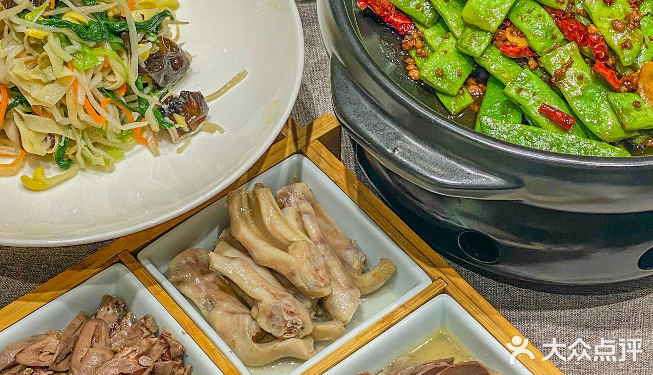 （南京）坐地铁去江边就为了吃这家特色狮子头！！ 