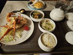-安雅国际月子会所(拱北森宇富通店)