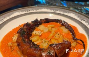 Stewed Octopus with Tomato and Bell Pepper Sauce