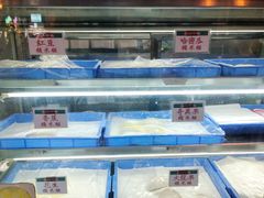 面包甜点陈列柜-澳门长洲糯米糍(柯打苏沙街店)