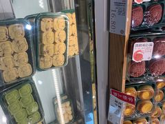 零售区-泸溪河桃酥(鄞州高新宝龙店)