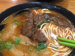 -志权牛肉面(灵山路店)