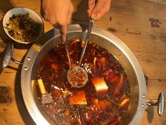 -王婆乔鲜鱼自助火锅(蜀汉路店)