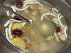 -喃喃椰·糟粕醋·椰子鸡火锅(七堡花园店)