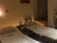 -崇英经络足疗(曲江店)