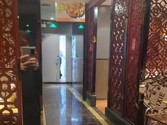 -七欣天香辣蟹火锅(上海银亿滨江店)