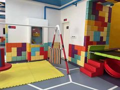 -早慧树儿童感觉统合体能训练中心(市北校区)