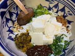 豆花米线-蜗牛小馆醉乡民谣云南菜(惠新西里店)