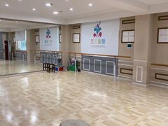 -艺彩童馨舞蹈培训学校(西湖道校区)