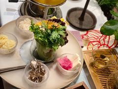 一品菌汤水晶锅-叶叶菩提·晋福宫