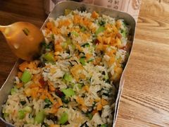 -蜜桃餐厅·伴山(湖滨商业街店)