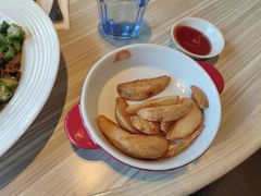 -必胜客(大坪英利店)