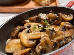 黑松露烤蘑菇-CRAZYONES西班牙海鲜饭(上海美罗城店)