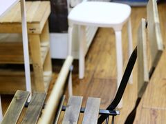 -志龙皇冠吃货椰子铺