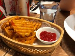 -必胜客(璞丽中心店)